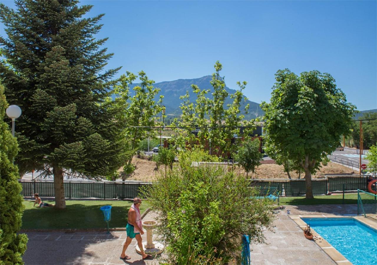 Apartamento Jaca Apartment Exterior photo